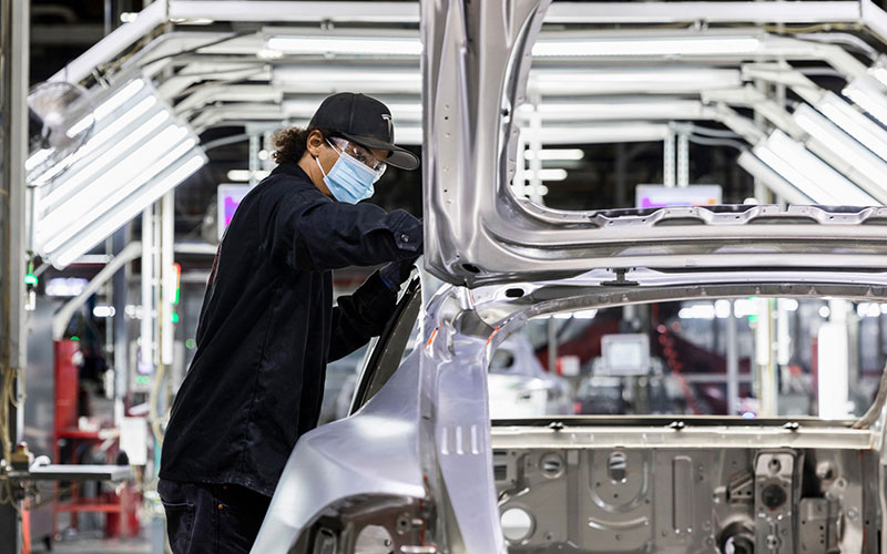 Tesla manufacturing - tesla.com