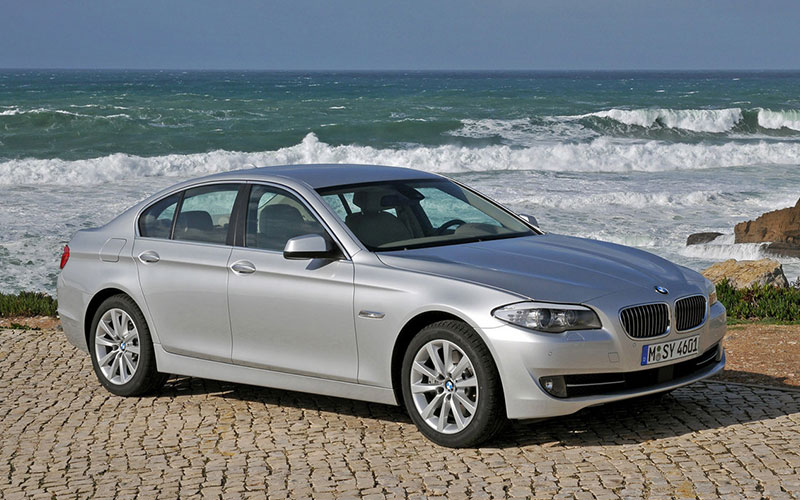 2011 BMW 5-Series - netcarshow.com
