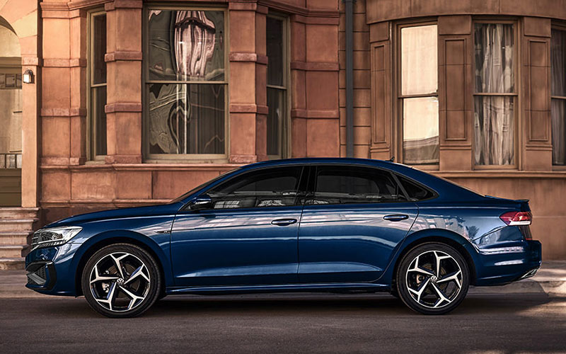 2022 Volkswagen Passat R-Line - volkswagen.com