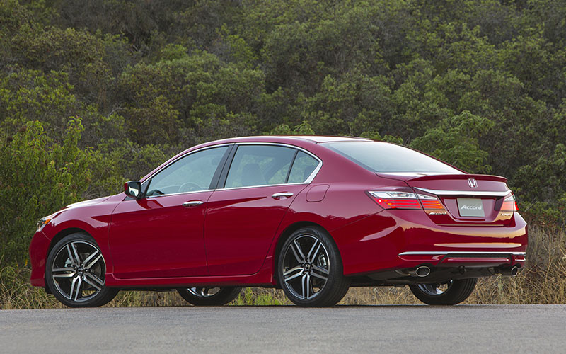 2017 Honda Accord Sport - hondanews.com