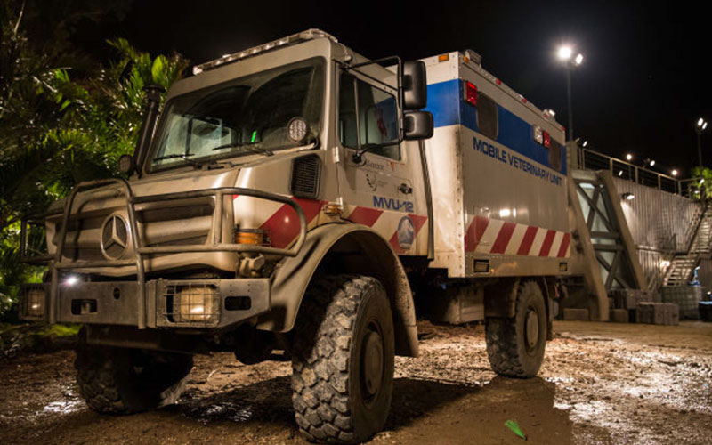 Unimog U 4000 - group-media.mercedes-benz.com