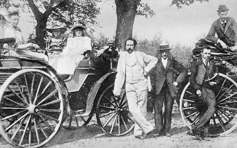 Karl Benz and family - britannica.com