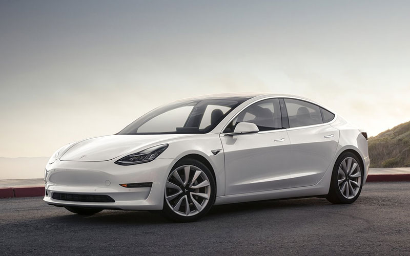 Tesla Model 3 - netcarshow.com
