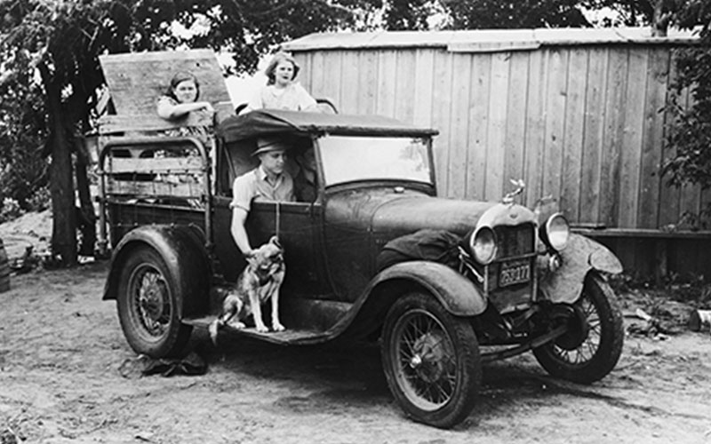 Family packed to go to California - okhistory.org