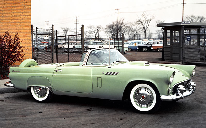 1956 Ford Thunderbird - media.ford.com