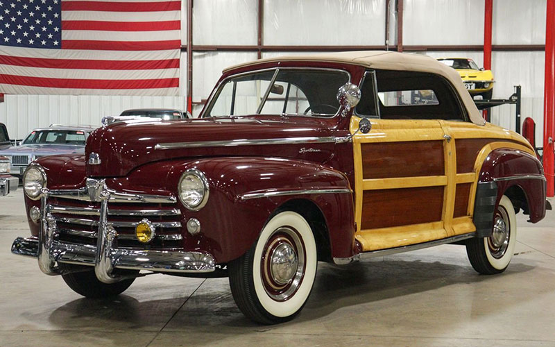 1947 Ford Sportsman - GR Auto Gallery on youtube.com