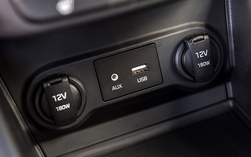 2022 Hyundai Accent USB Port - hyundainews.com