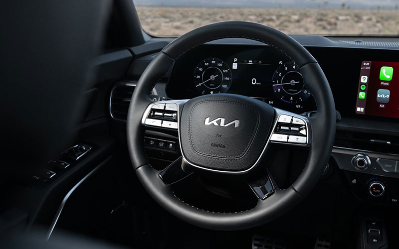 2023 Kia Telluride leather steering wheel - kiamedia.com