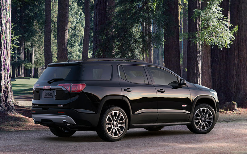 2017 GMC Acadia All Terrain - media.gmc.com