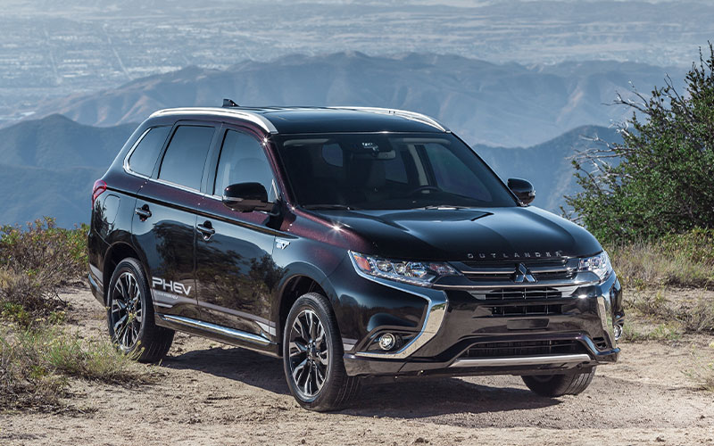 2018 Mitsubishi Outlander PHEV - media.mitsubishicars.com