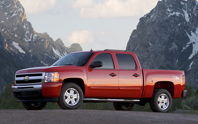 2011 Chevrolet Silverado LT - media.chevrolet.com