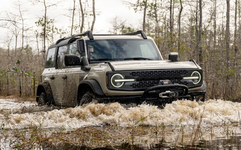 2022 Ford Bronco Everglades - media.ford.com