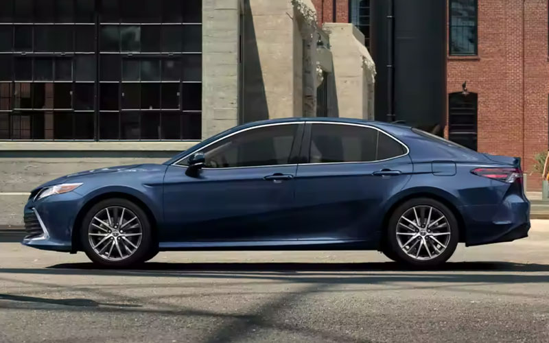 2023 Toyota Camry XLE Hybrid - toyota.com