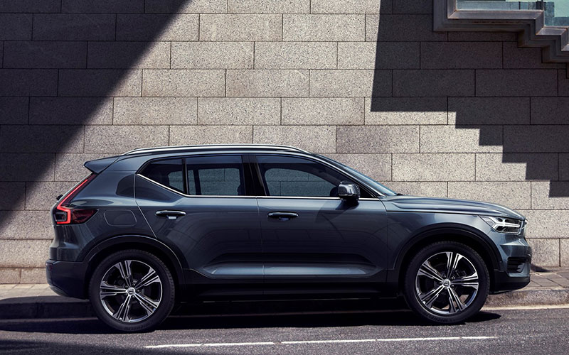 2022 Volvo XC40 Inscription - media.volvocars.com