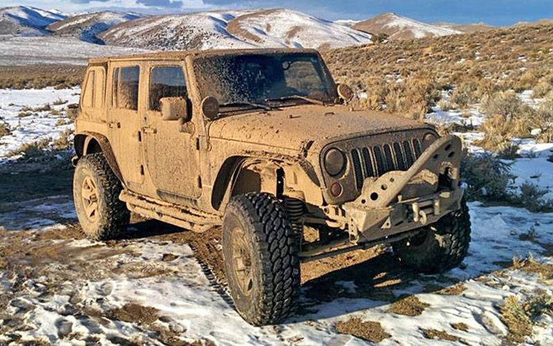 Muddy Jeep Wrangler - @jeep on twitter.com Muddy Jeep Wrangler - @jeep on twitter.com