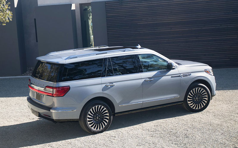 2018 Lincoln Navigator - netcarshow.com