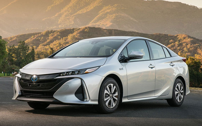 2018 Toyota Prius Prime - netcarshow.com