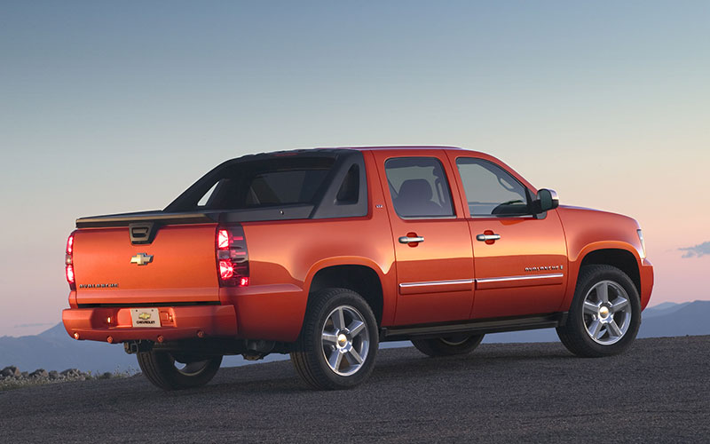 2013 Chevrolet Avalanche - media.chevrolet.com