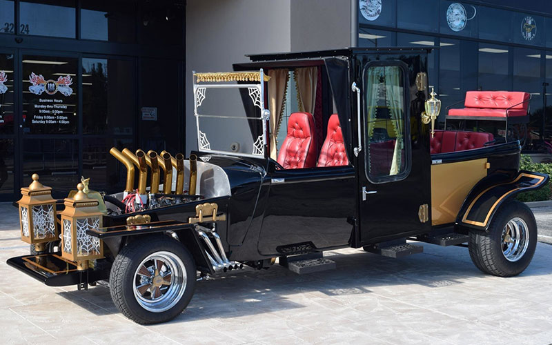 Munster Koach - idealclassiccars.net Munster Koach - idealclassiccars.net