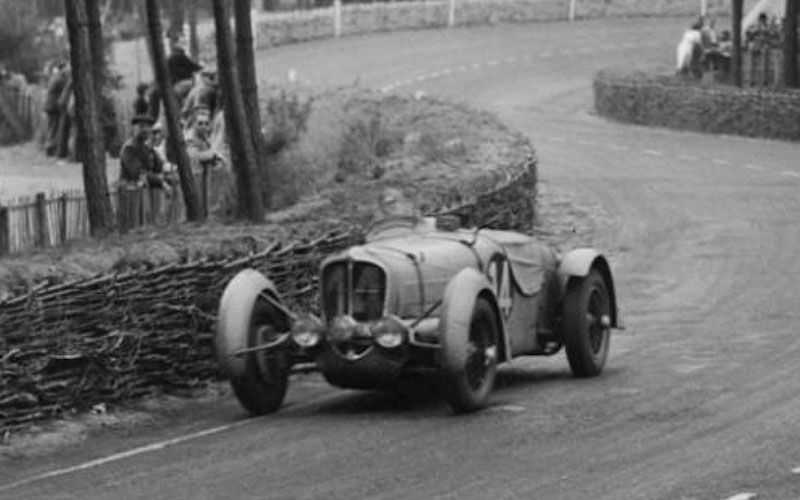 Delahaye 135 in 24 Hours of LeMans - 24h-lemans.com