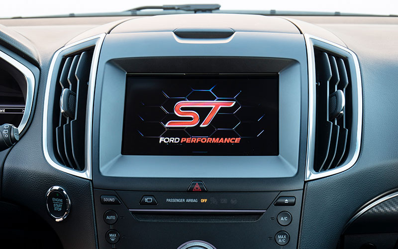 2019 Ford Edge - media.ford.com