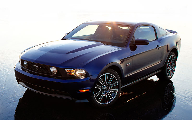 2010 Ford Mustang GT - media.ford.com 2010 Ford Mustang GT - media.ford.com
