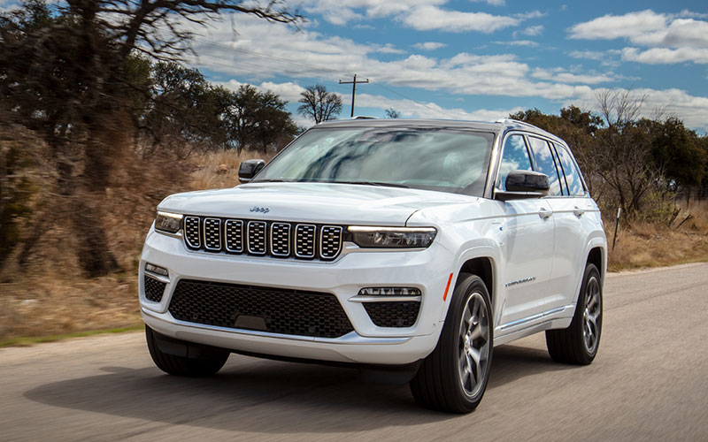 2023 Jeep Grand Cherokee - media.stellantisnorthamerica.com