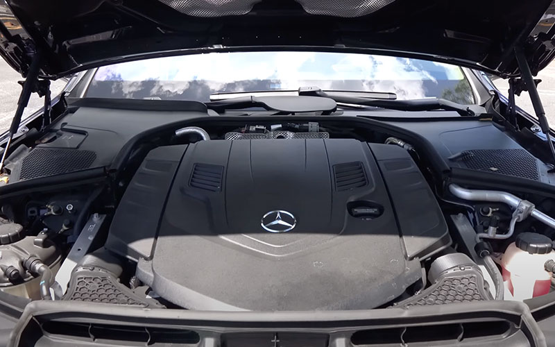 2022 S-Class 4.0L V8 - Raiti's Rides on youtube.com