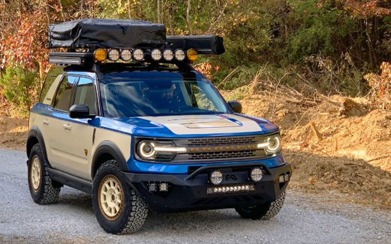 Extreme Beach Bronco - media.ford.com