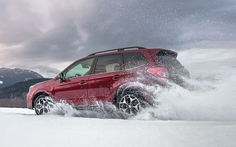 Subaru Forester in the snow - media.subaru.com