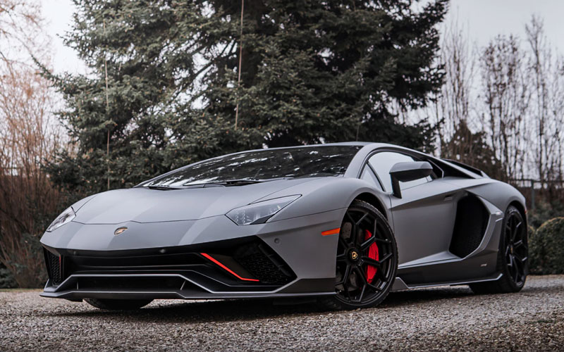 Lamborghini Aventador Ultimae - lamborghini.com