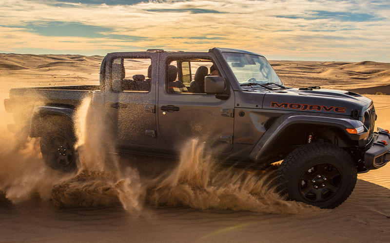 2023 Jeep Gladiator Mojave - media.stellantisnorthamerica.com