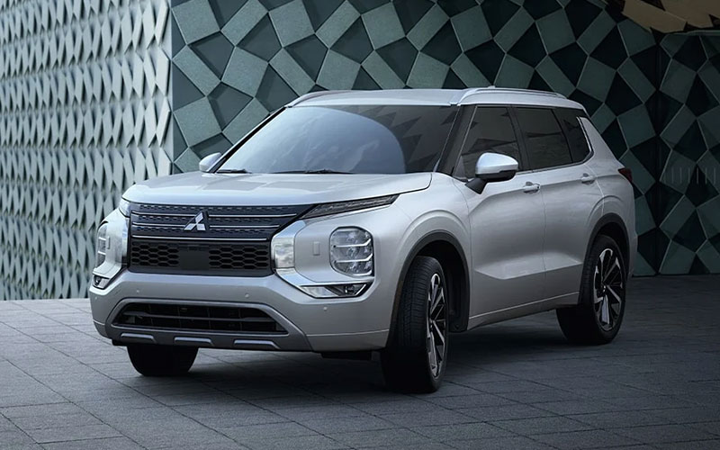 2023 Mitsubishi Outlander - mitsubishicars.com