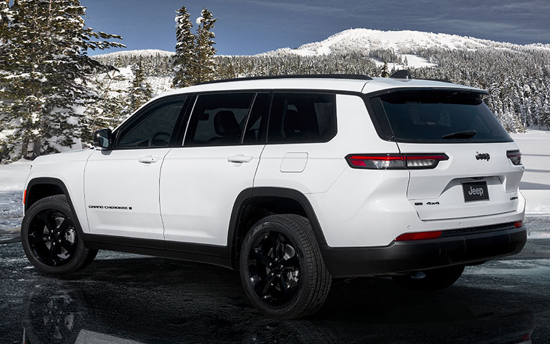 2023 Jeep Grand Cherokee L Limited - media.stellantisnorthamerica.com