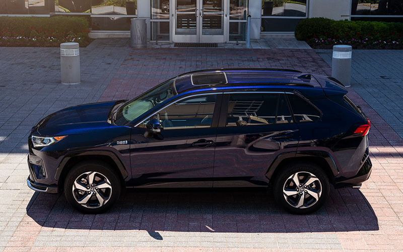 2023 Toyota RAV4 Prime SE - pressroom.toyota.com