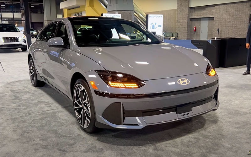 Hyundai Ioniq 6 - SparkPlug TV on youtube.com