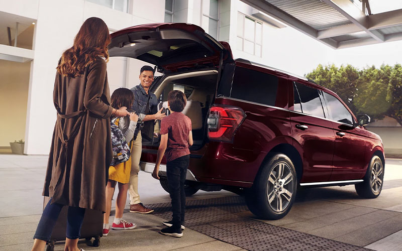 2023 Ford Expedition Limited - ford.com