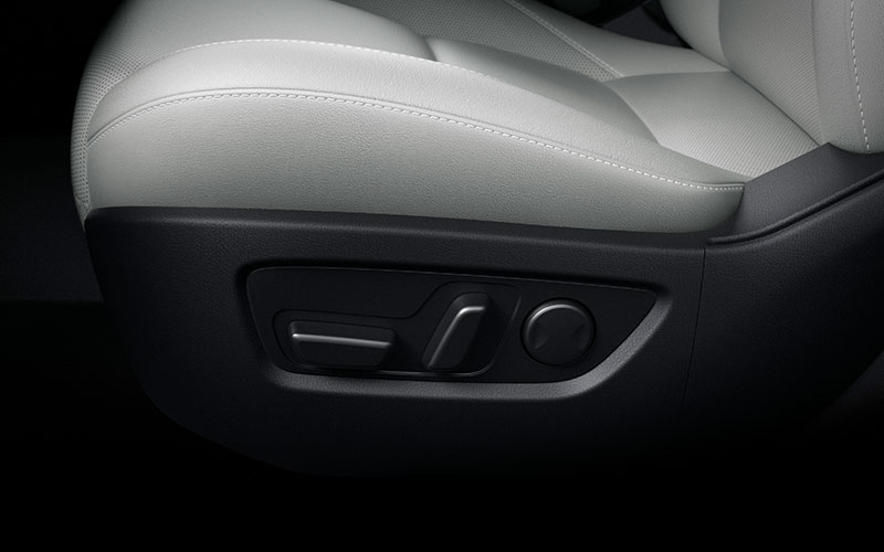 2023 Mazda CX-30 2.5 S Preferred -news.mazdausa.com