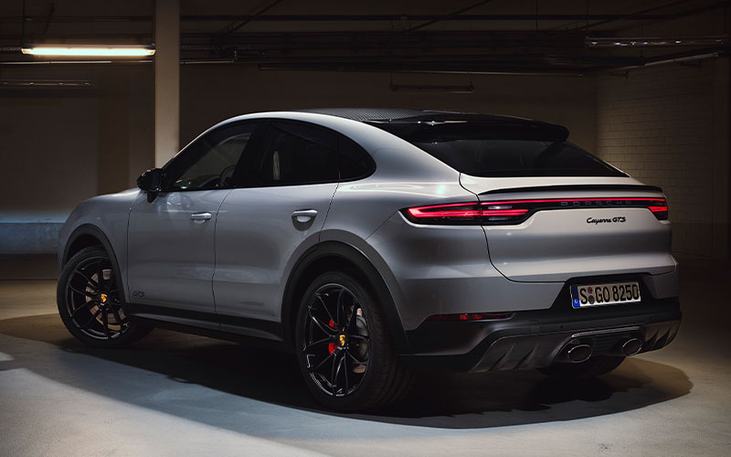 2023 Porsche Cayenne GTS - newsroom.porsche.com