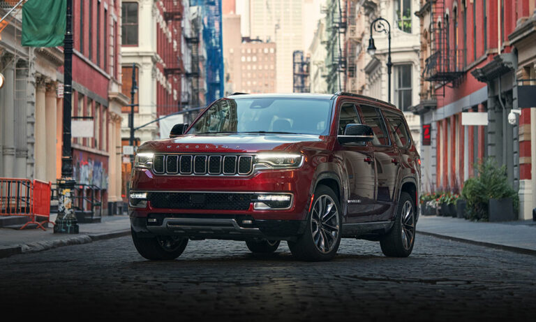 2023 Jeep Wagoneer: Off-Road Capability, On-Road Manners