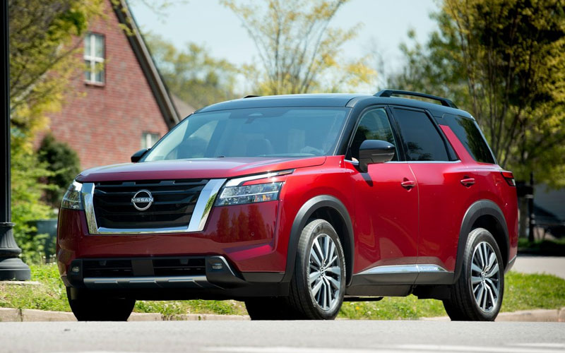 2022 Nissan Pathfinder Platinum - netcarshow.com