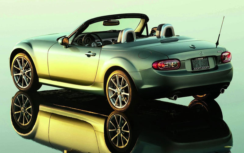 2011 Mazda MX-5 Miata - netcarshow.com