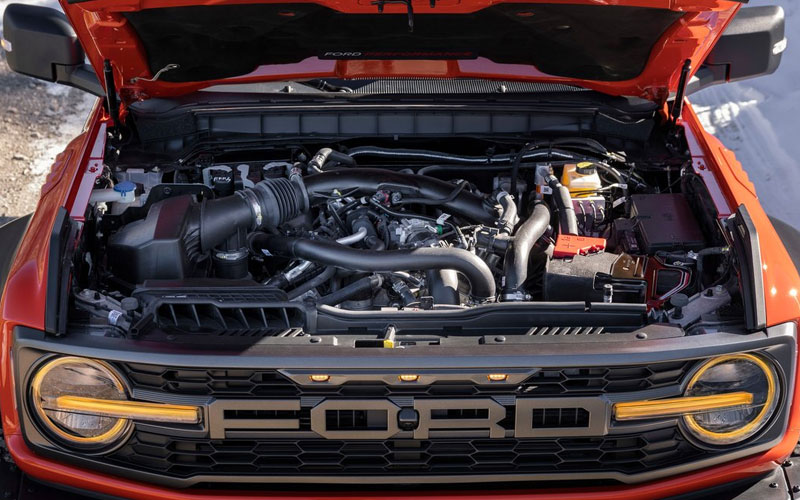 2023 Ford Bronco V6 - netcarshow.com