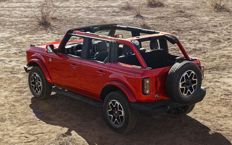 2023 Ford Bronco Outer Banks - ford.com