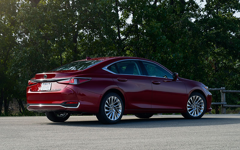 2023 Lexus ES - pressroom.lexus.com