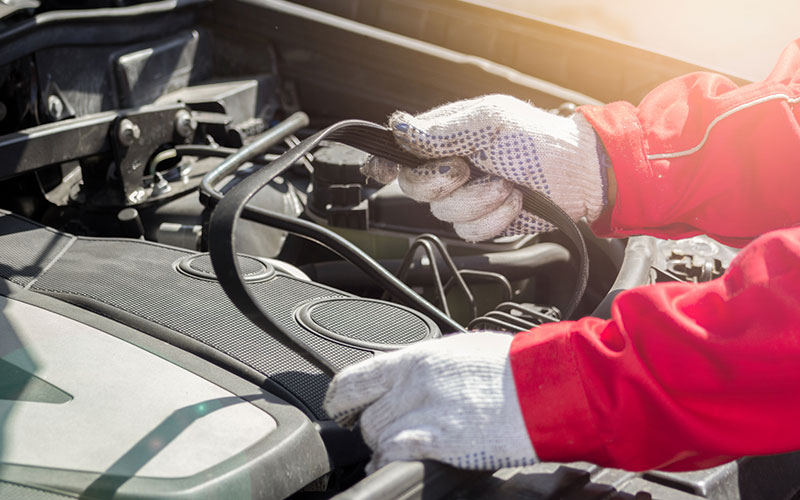 Replacing a serpentine belt
