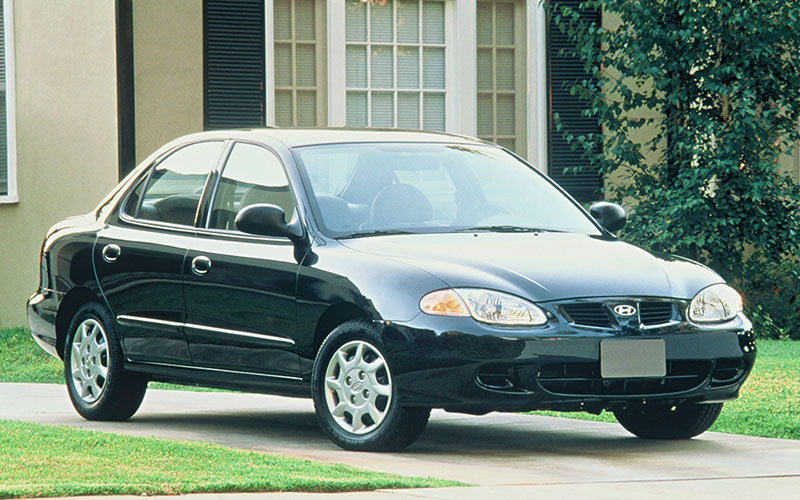 2000 Hyundai Elantra - hyundainews.com