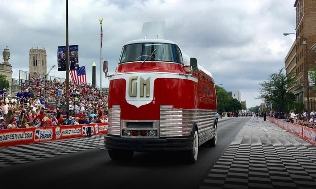 The GM Futurliner and the Parade of Progress
