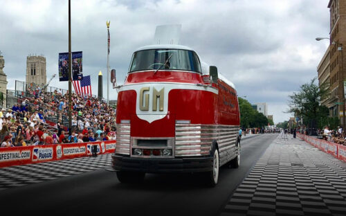The GM Futurliner and the Parade of Progress