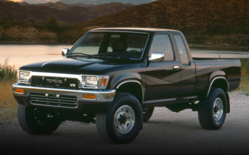 Retro Review: Toyota Hilux